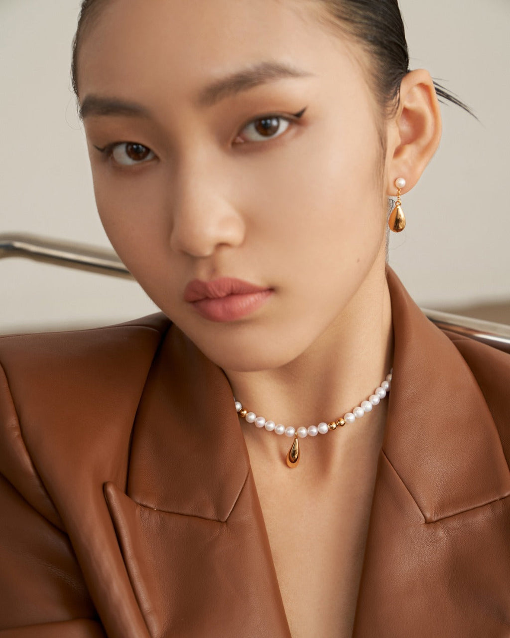 Tiny Pearl With Teardrop Gold Pendant Necklace