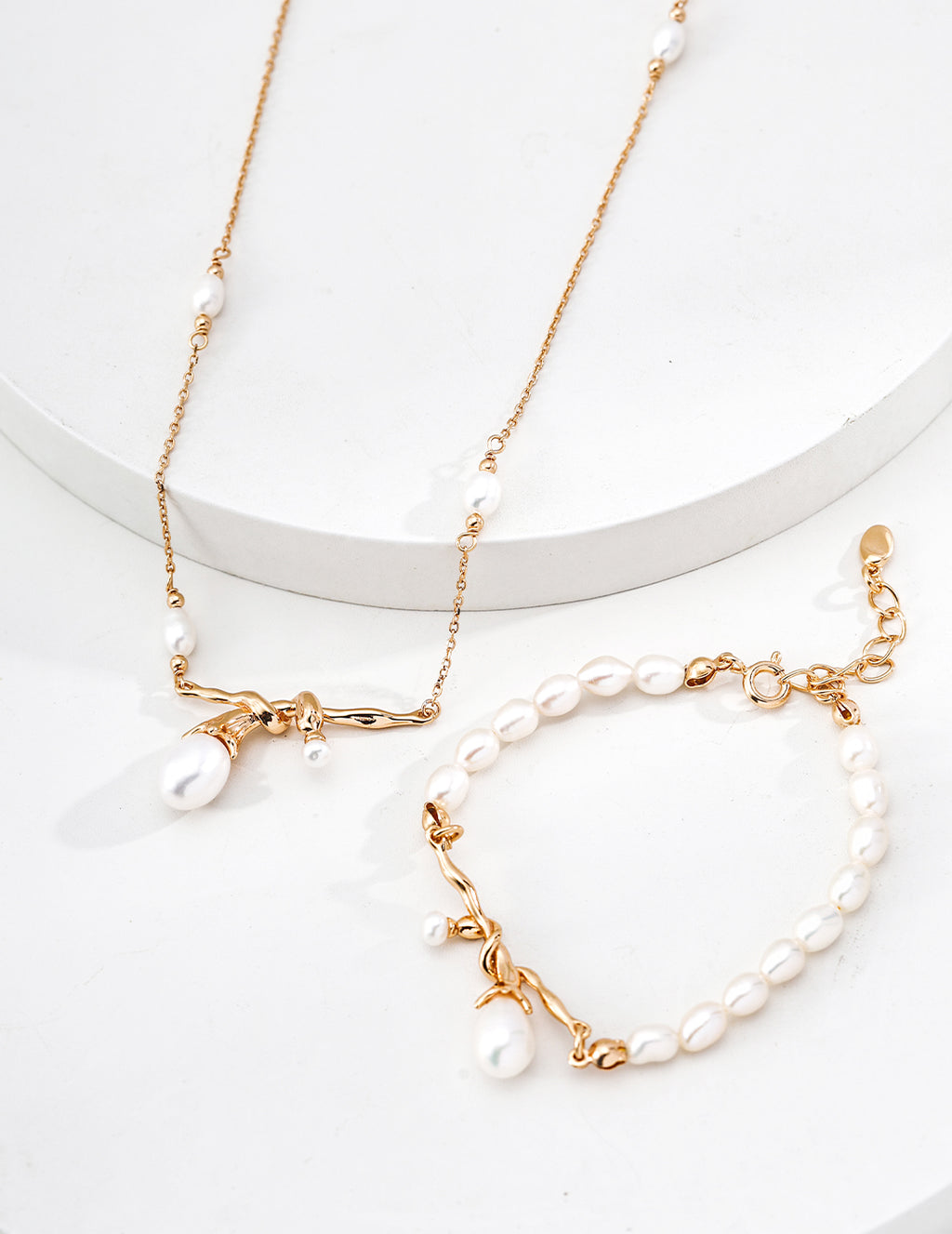 Branches Entrelacées Pearl Set
