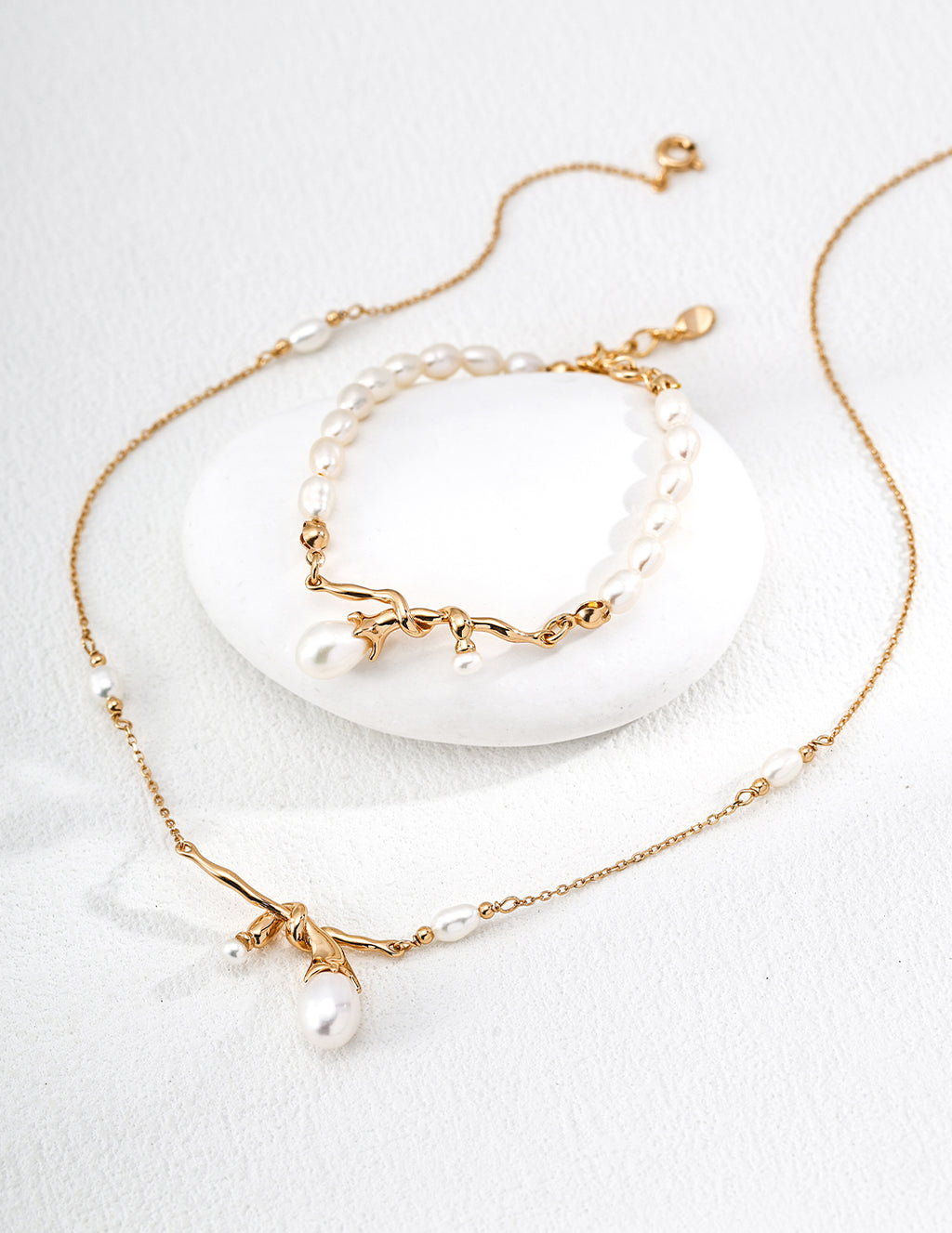 Branches Entrelacées Pearl Set