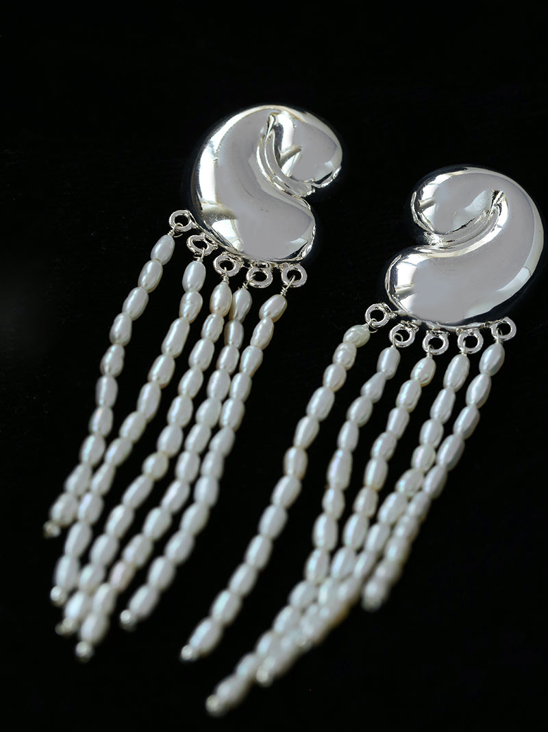 Conch Chime Pearl Tassel Earrings