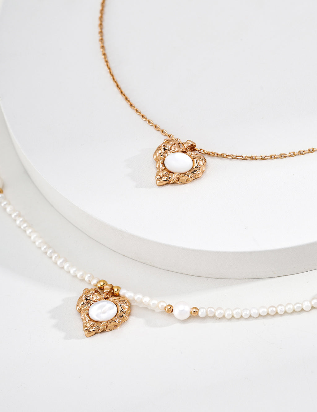 Gilded Lava Heart Shell Pendant Pearl Necklace