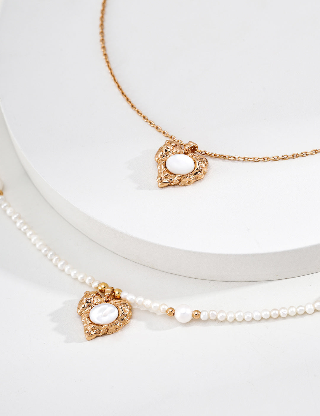 Gilded Lava Heart Shell Pendant Pearl Necklace