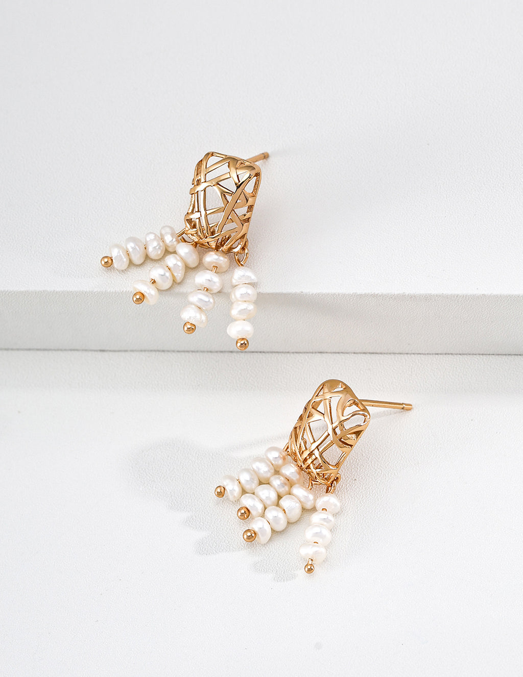 Woven Net Tassel Pearl Earrings