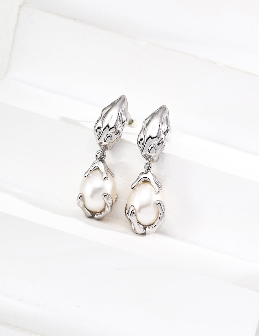 Gilded Lava Pearl Drop Earrings