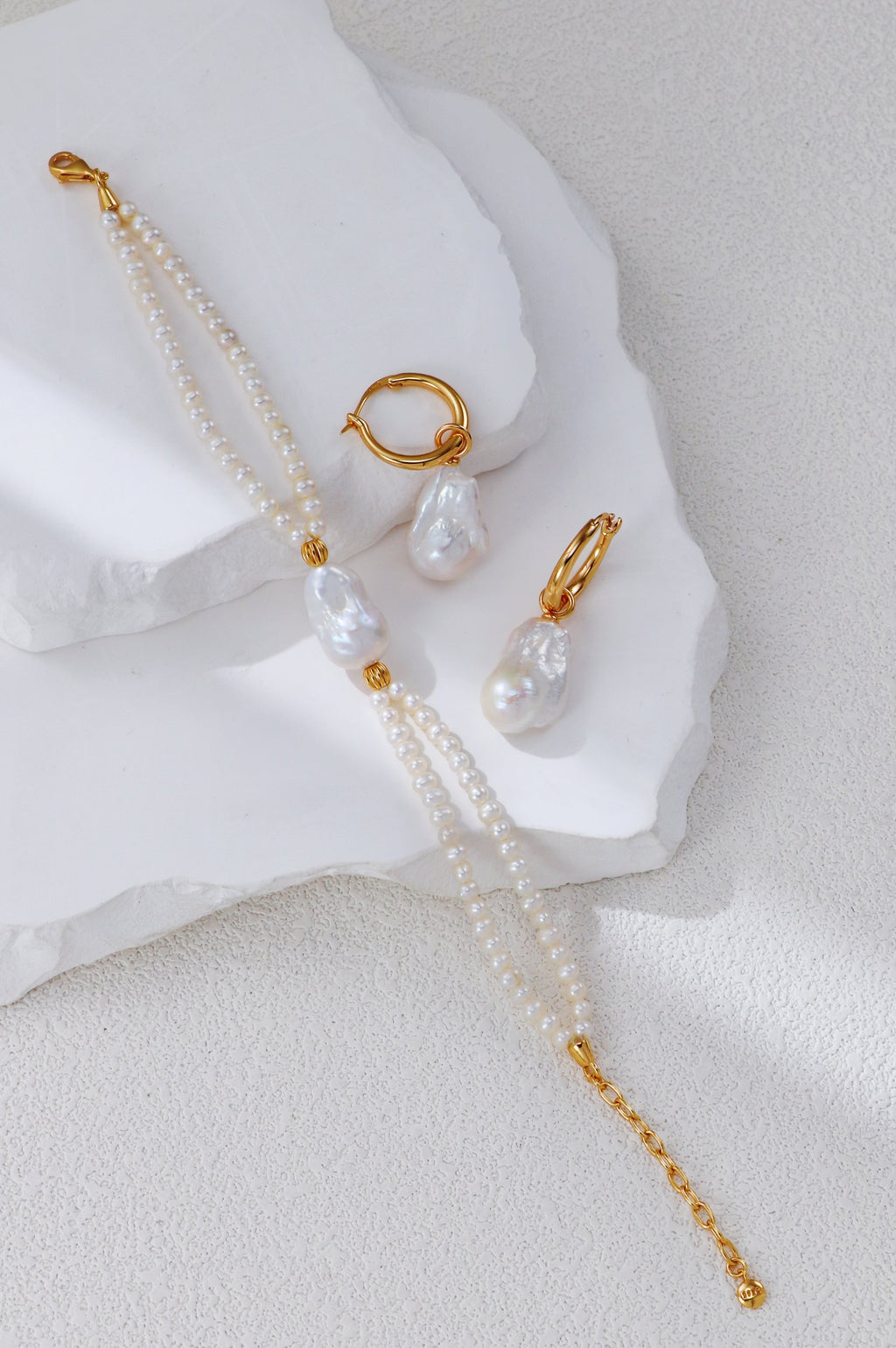 Fishtail Baroque With Rice Pearls Bracelet