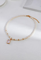 White Shell Pendant Pearl Necklace