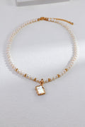 White Shell Pendant Pearl Necklace