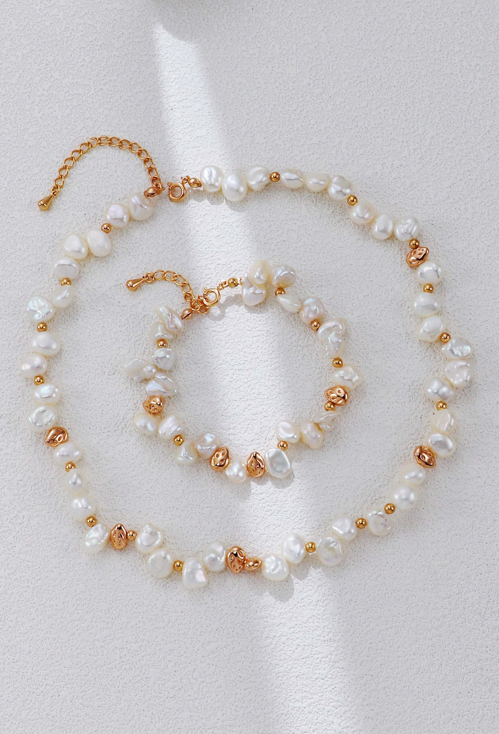 Mini Baroque Pearl Necklace